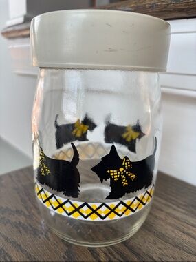 Vintage Carlton Glass container w/ Scottie dogs/argyle, black/yellow, 1 liter